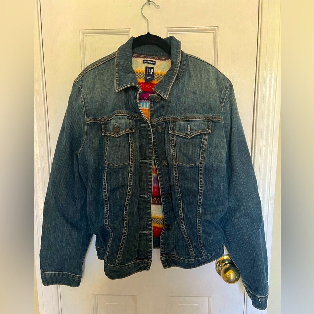 Gap jean jacket with colorful warm lining